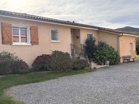 proche montrejeau belle villa plain pied de 124 m2 et annexes