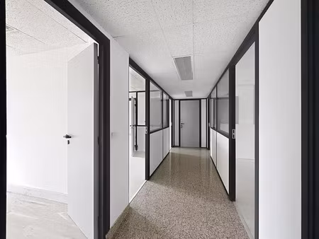 bureaux 0 pièces 25 m² à louer saint-germain-en-laye 78100 ? | era immobilier