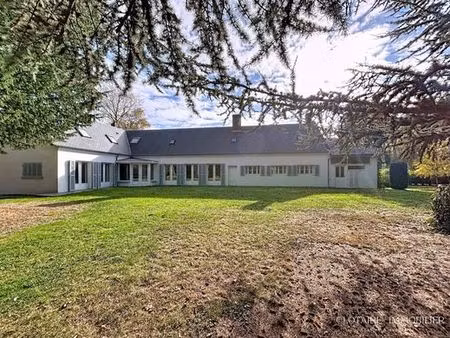 maison de luxe 8 chambres en vente à arvillers  hauts-de-france