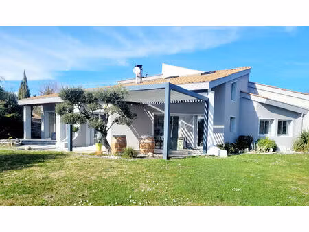 achat maison 7 pièces 270m²