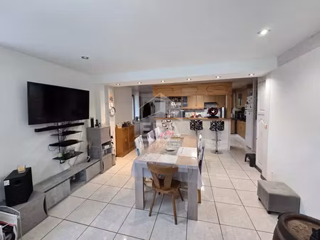 appartement 7 pièces 200 m² à vendre / acheter orchamps-vennes 25390 ? | era immobilier