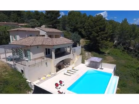 maison de prestige de 210 m2 en vente draguignan  france