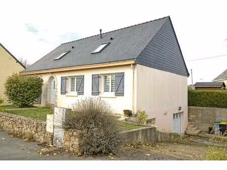 maison de plain pied au plessis mace  6 pieces et 140 m2