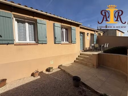 maison t6 de 125m² env sur terrain de 690m² env avec double ga