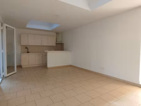 location maison 4 pièces 72m²