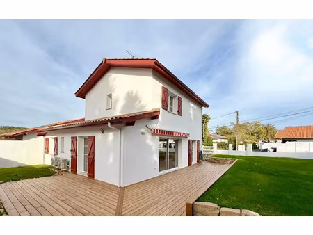 vente maison 5 pièces 105.96 m² à cambo-les-bains (64250)  710 000 €