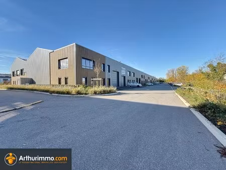 à louer – local d'activités neuf de 234 m² à 392m² proximité a43