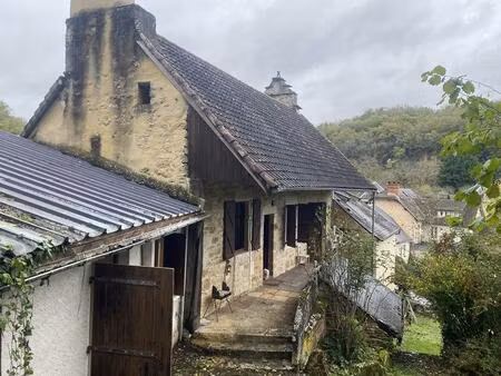nord lot  maison de caractère typique à réhabiliter  avec une jolie vue  à 25 minutes de..