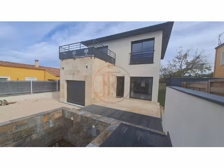 maison 118m2 avec piscine