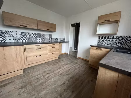 vente maison 5 pièces 82 m² à saint-doulchard (18230)  169 000 €