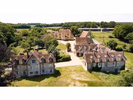 vente propriété 35 pièces 4400 m² à ceton (61260)  1 990 000 €
