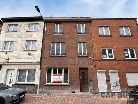 maison à rénover idéalement située à gosselies.