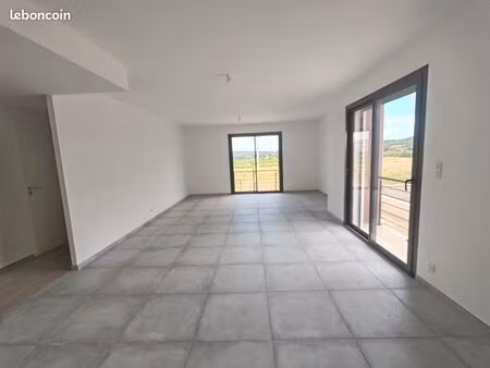 villa neuve à étrenner