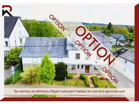 option: spacieuse maison à vendre avec possibilités d'agrand
