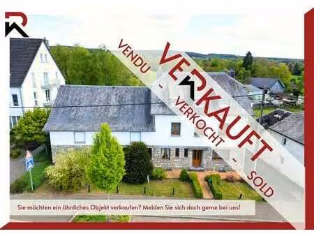 vendu: spacieuse maison à vendre avec possibilités d'agrandi