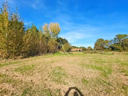 terrain constructible viabilisé à vendre