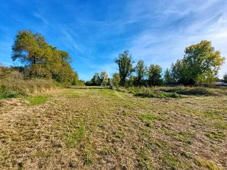 terrain constructible viabilisé à vendre
