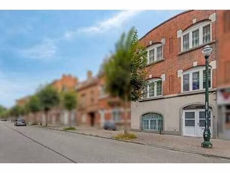 maison de 228 m² - 3 sdb - 6 chambres