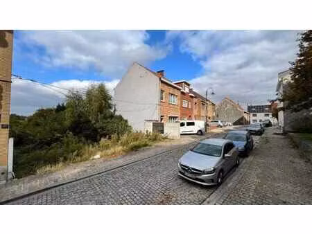 terrain +/- 347 m² situé au centre de haren.