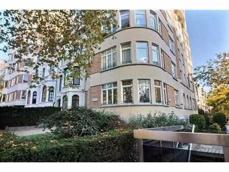 montgomery - elégant bureau de 180m²