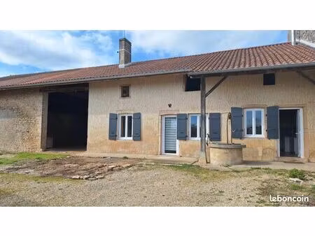 ferme 3 pièces 100 m²