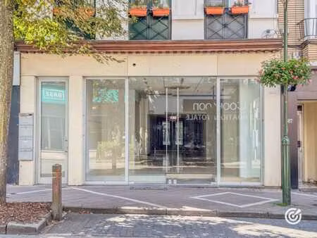 la chasse - ch de wavre 689 - commerce individuelle de 100m²