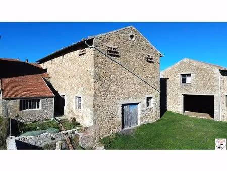 grange 4 pièces 390 m²