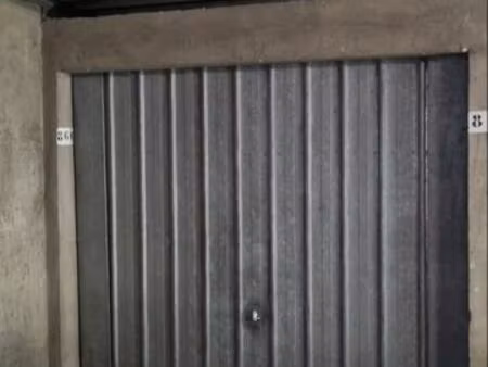 vends box garage fermé