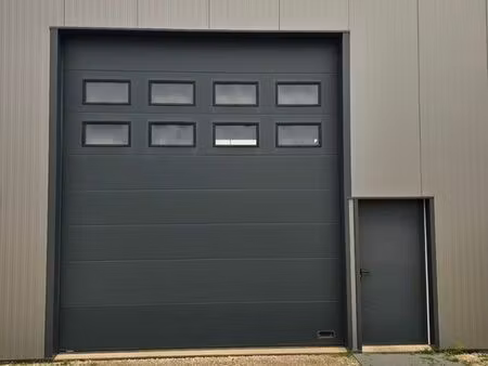 loue dépôt/ garage / local artisanale 136m2 proche rodez