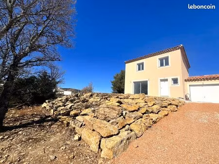 villa neuve 2025 – calme absolu et vue dégagée