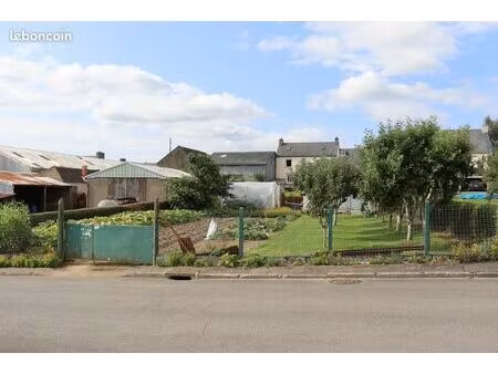 terrain constructible de 508 m² à louargat (22540)