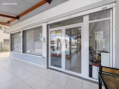 local commercial 196 m² remire-montjoly