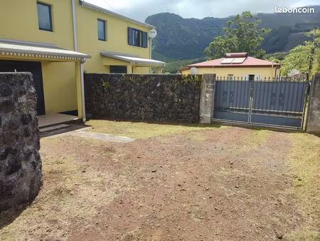 vente de 2 maisons jumelées à la plaine des palmistes