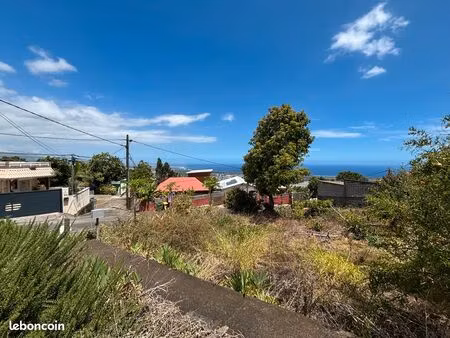 terrain 655 m² – vue mer – ravine sèche - étang-salé