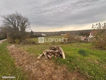 terrain 1400 m² quingey