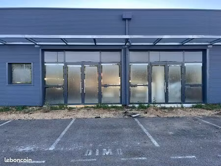 local commercial 178 m²