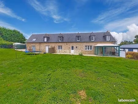 longère 8 pièces 192 m²