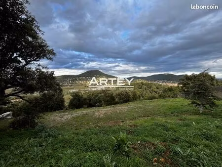 terrain 2900 m² carqueiranne