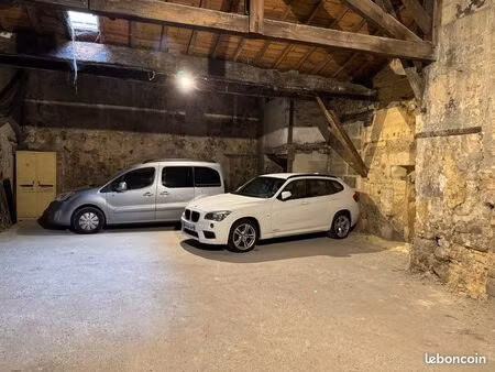 parking saint michel