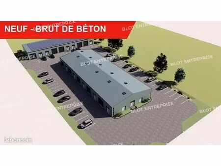 local d'activité 416 m²