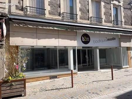 local commercial 220 m² argenton sur creuse