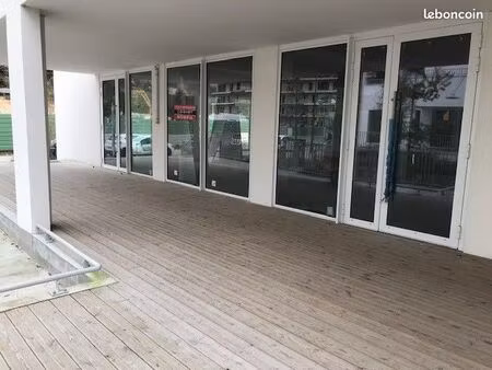 lormont- bureau neuf a louer - ideal profession liberale/medicale