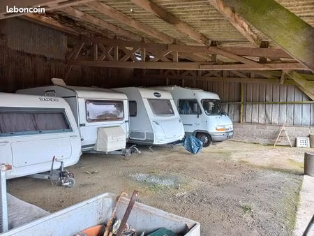 hivernage/stockage de véhicules à l'abris - accès 7j/j en autonomie