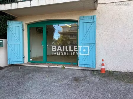 bureaux 50 m² antibes