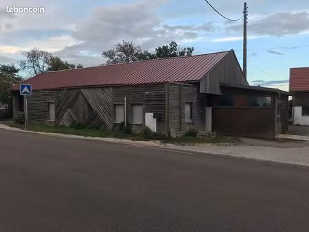 emplacement pour camping car  caravane  bateau