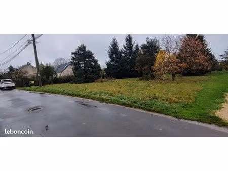 terrain constructible de 543 m² – hors lotissement