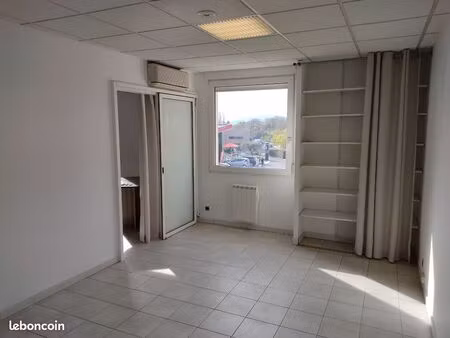 2 bureaux à louer 34m2 zi st-joseph à manosque