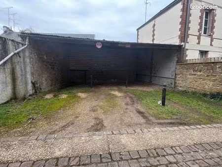 parking 91 m² courtenay