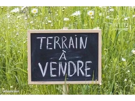terrain 4967 m² guîtres