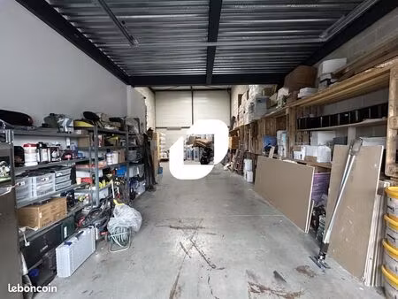 local d'activité 170 m²